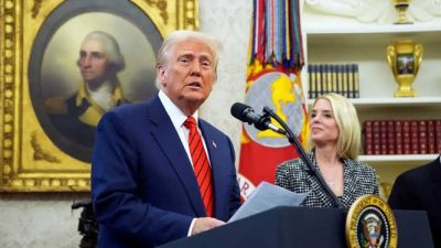 Trump: DOJ će “obuzdati AI ako budemo morali” – ali AI strahovi su “prevara veća od Rusije i klimatskih promjena”